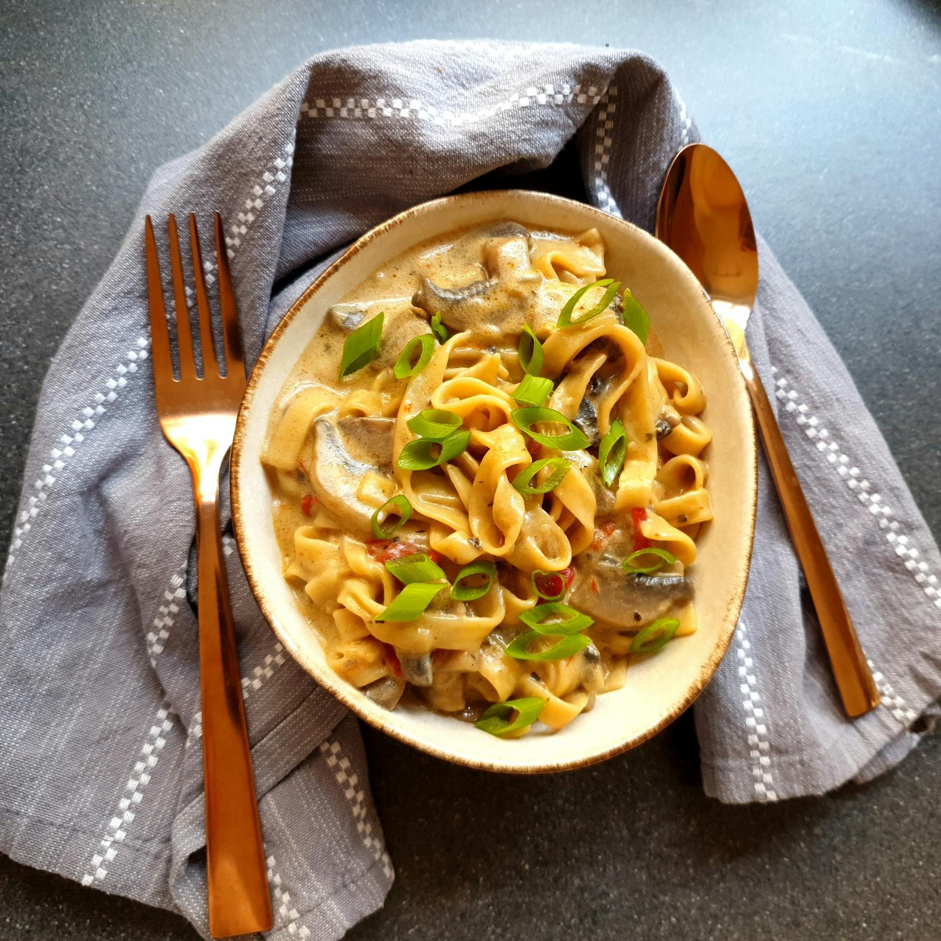 Pasta med kantareller og bacon
